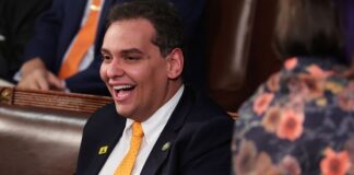 Mundo enfermo y triste: La historia de George Santos