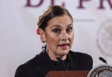 Beatriz Gutierrez Muller le canta tiro a Elon