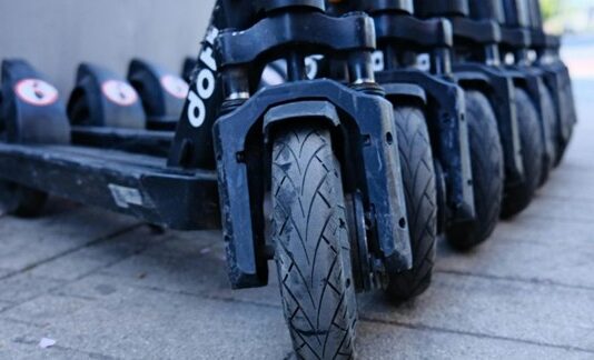 E-Bikes y Scooters bajo nuevas reglas en CDMX