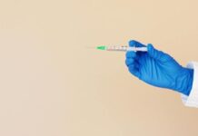 La FDA bloquea estudios sobre seguridad en vacunación