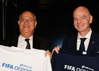 FIFA construirá canchas públicas en México