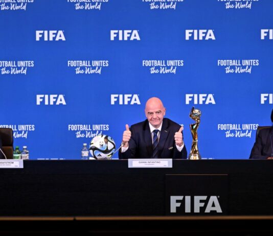 FIFA prohíbe el español en el Mundial
