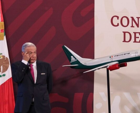 AIFA: sin flujo, caro y en picada