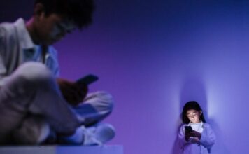 México prepara regulación de redes sociales